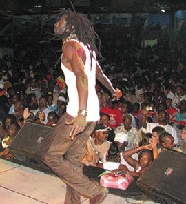 Buju Banton rocks Victoria Park