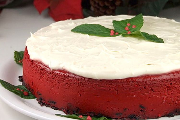 Red Velvet Cheesecake