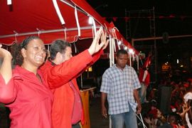 Supporters pledge support to political leader