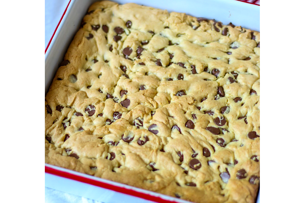 Easy Chocolate Chip Cookie Bars