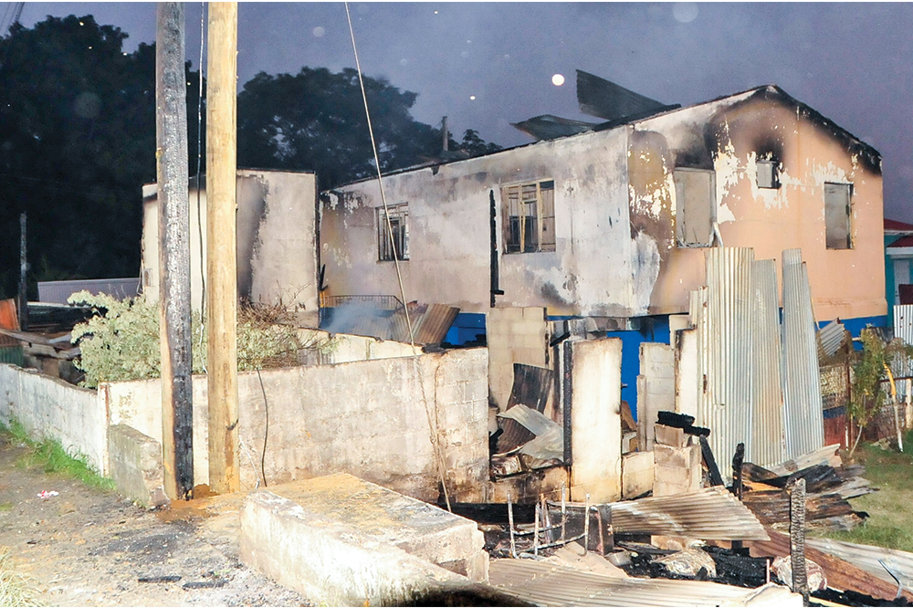 Fire guts homes; leaves ‘Bad I ’ with nothing