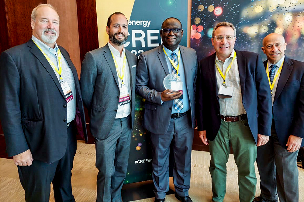 CIBC  FirstCaribbean wins best  renewable  energy  financing award