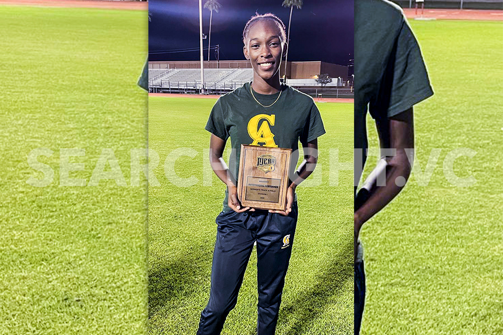 Zamesha Myle receives NJCAA award